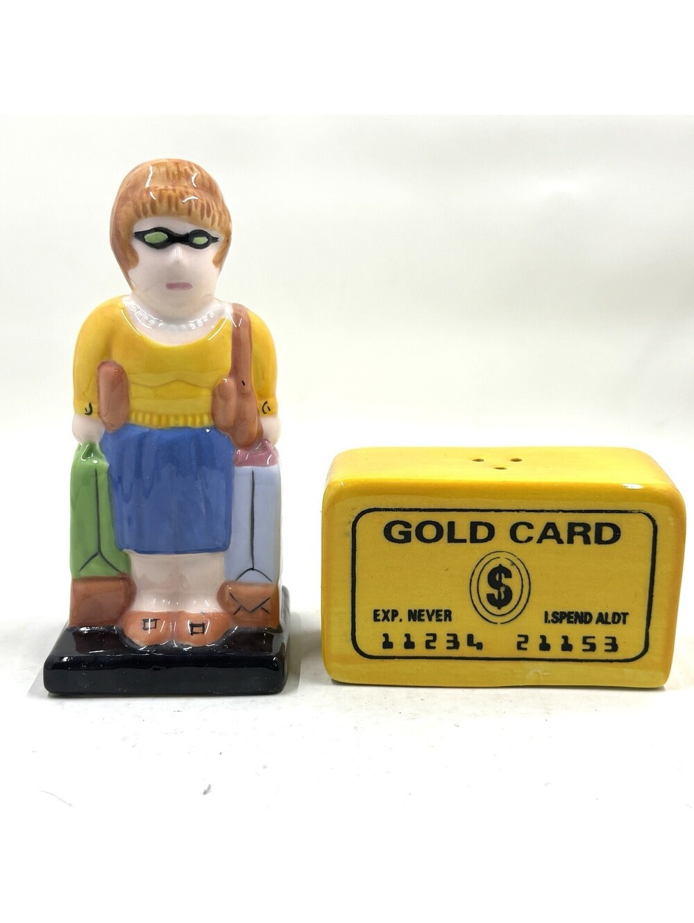 Born To Shop & Gold Credit Card Salt And Pepper Shakers